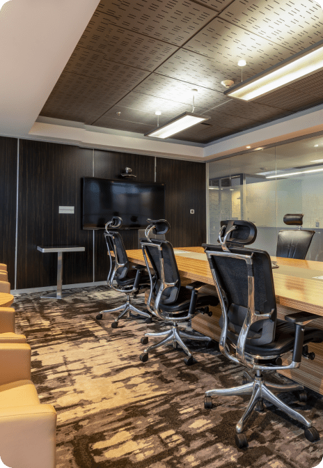 img-meeting-room-vertical@2x-min